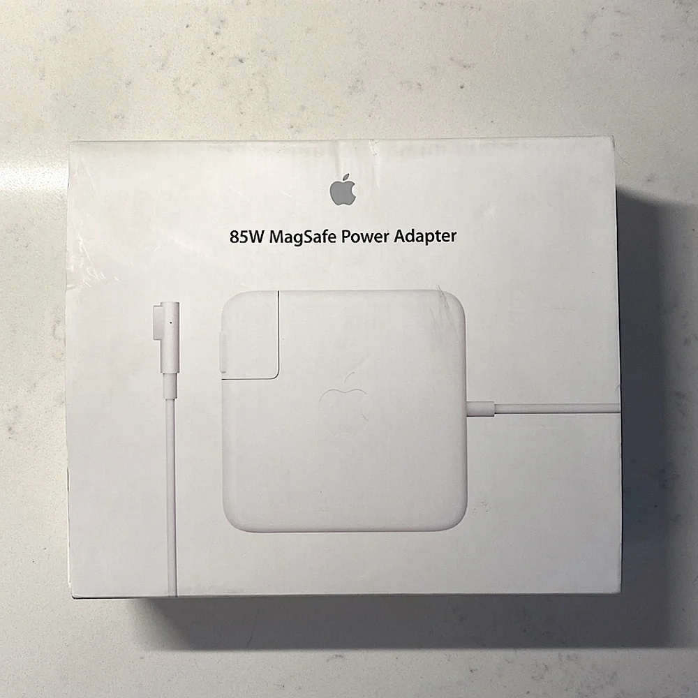 Apple, 85W MagSafe Power Adapter, For MacBook Pro